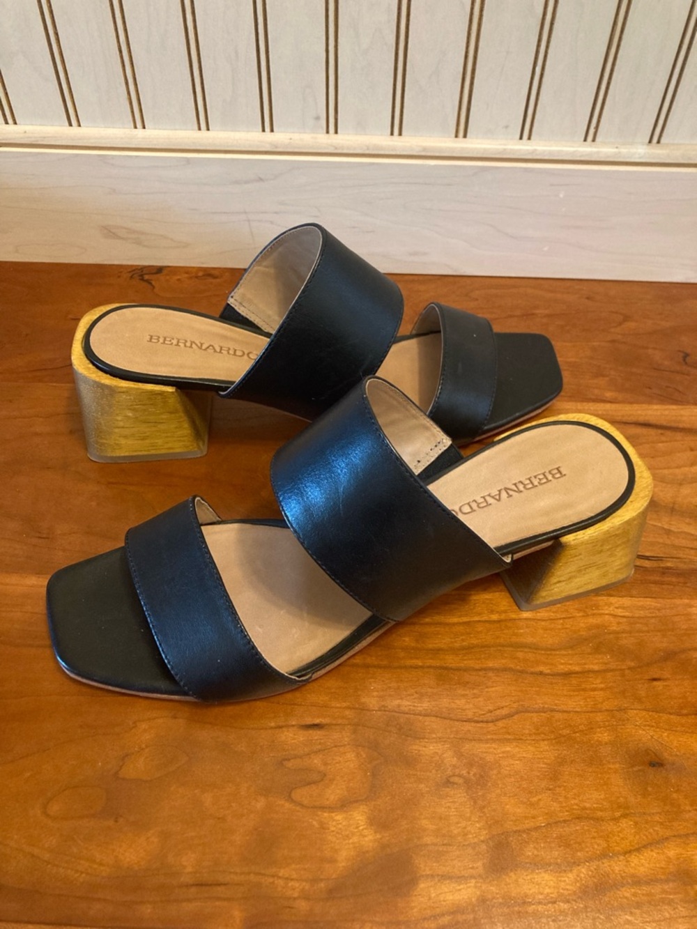 Bernardo Black Double Strap, Square-Toe Slide Mules - Picture 3 of 9